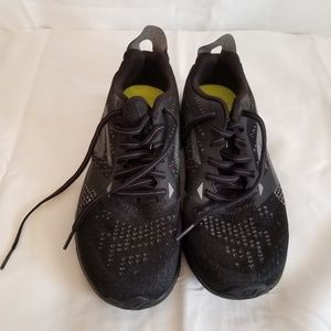 Sketchers running shoes